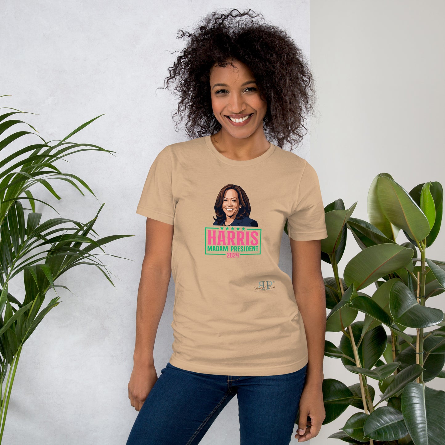 Harris- Madam President Headshot Unisex t-shirt